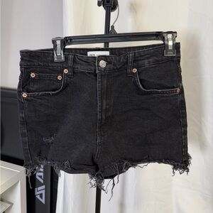 Zara Black Frayed Hem Jean Shorts